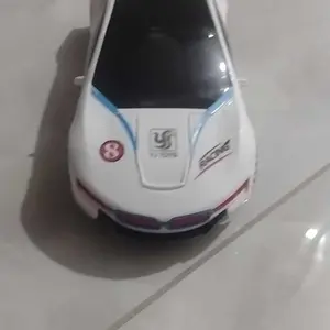 Foto recebida de Carrinho Robô Transformável 2